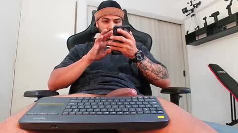 Victor online show from 01/06/26, 04:54