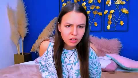 Donna Won online show from 10/08/25, 09:56