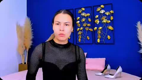 Donna Won online show from 10/13/25, 03:34