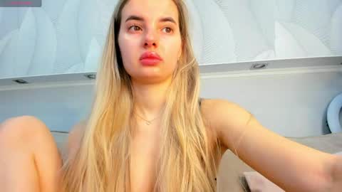 Donna On GMT2 Mon-Fri 3-9 AM online show from 04/05/26, 12:52