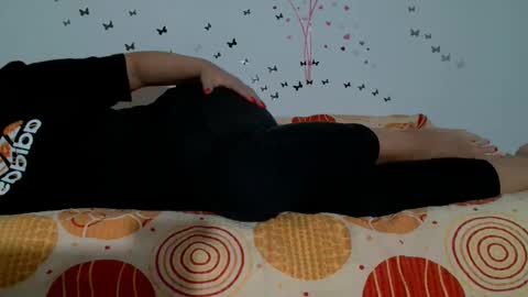 Snapshot of donnaconforme chatting on 12/27/24, 03:37 Dona online show from 12/27/24, 03:37