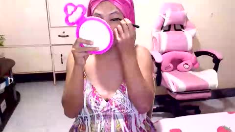 Snapshot of donnaliciouscumts chatting on 01/30/25, 11:55 donnaliciouscumts online show from 01/30/25, 11:55