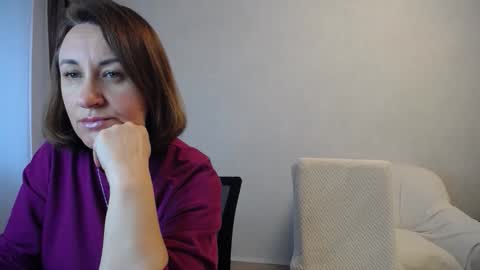 Snapshot of donnalimadonna chatting on 11/19/25, 09:20 Tatiana 43 curvy sexy body and Joanna redhead 39 years online show from 11/19/25, 09:20