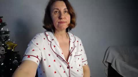 Tatiana 43 curvy sexy body and Joanna redhead 39 years online show from 01/05/26, 05:27