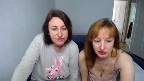 Tatiana 43 curvy sexy body and Joanna redhead 39 years online show from 04/24/26, 07:44