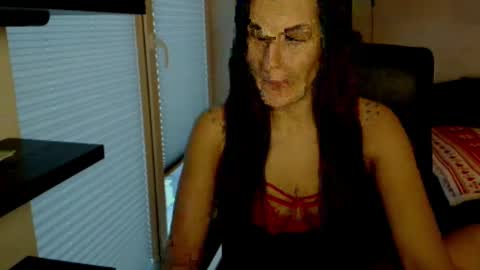 DonnaLive online show from 02/08/26, 03:15