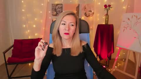 Donna online show from 02/18/26, 06:48