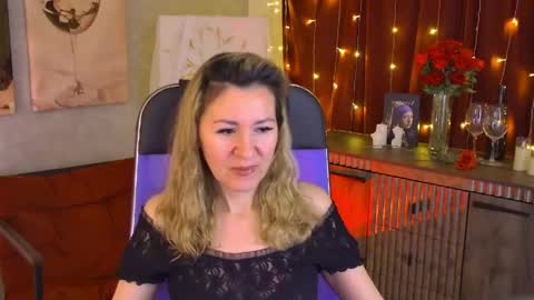 Donna online show from 04/21/26, 07:06