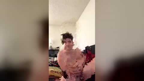 Snapshot of donnie9300 chatting on 12/17/25, 05:41 donnie9300 online show from 12/17/25, 05:41