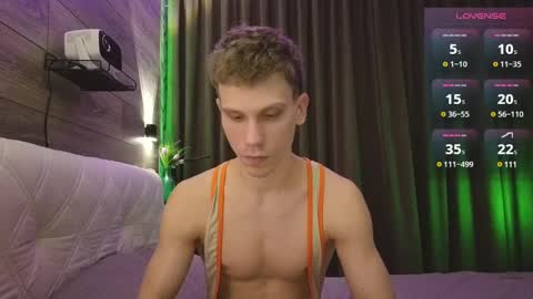 Snapshot of donnikon chatting on 02/09/25, 07:30 Nikon online show from 02/09/25, 07:30