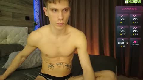 Snapshot of donnikon chatting on 11/16/25, 06:35 Nikon online show from 11/16/25, 06:35