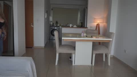 Donatella online show from 10/17/25, 12:30