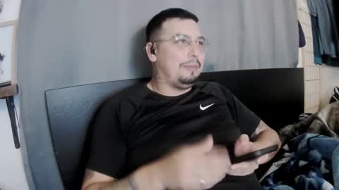 Snapshot of donny_verger69 chatting on 02/22/26, 02:34 Conejo sex 69 online show from 02/22/26, 02:34