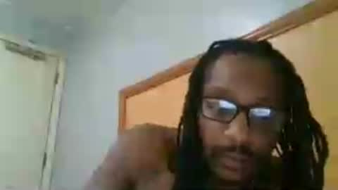 Snapshot of donnyboi760 chatting on 07/03/26, 06:47 dom online show from 07/03/26, 06:47
