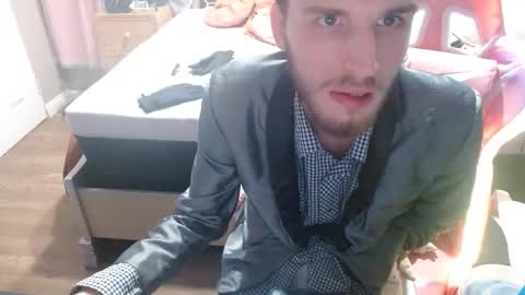 Angelic Angel Donny online show from 12/22/25, 04:42