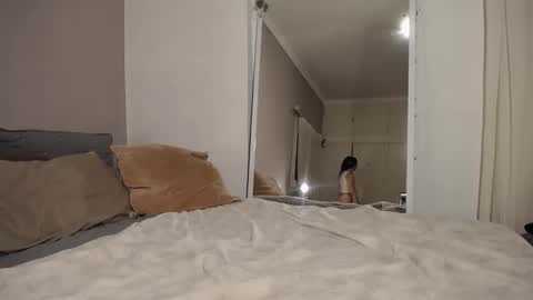 Iara online show from 03/03/25, 10:52