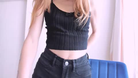 Sam online show from 11/04/25, 07:18