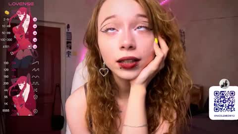 Snapshot of dontoke_ chatting on 09/20/25, 09:05 Nicole online show from 09/20/25, 09:05