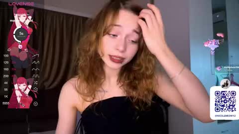 Snapshot of dontoke_ chatting on 11/09/25, 10:19 Nicole online show from 11/09/25, 10:19