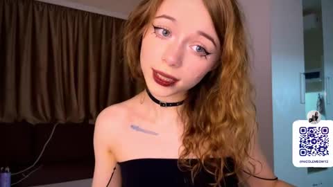 Snapshot of dontoke_ chatting on 11/24/25, 03:23 Nicole online show from 11/24/25, 03:23