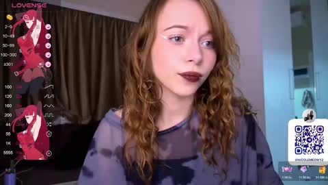 Snapshot of dontoke_ chatting on 11/28/25, 02:42 Nicole online show from 11/28/25, 02:42