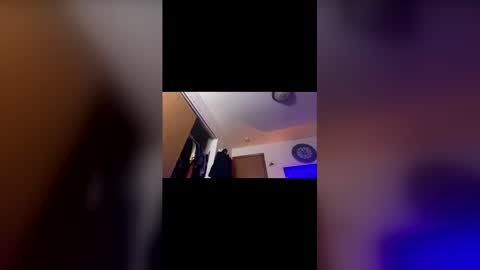 Snapshot of doodlez224472 chatting on 02/18/26, 12:01 doodlez224472 online show from 02/18/26, 12:01