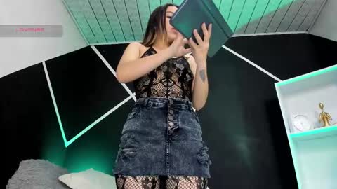 Snapshot of doori_ chatting on 11/08/25, 11:21 Doori online show from 11/08/25, 11:21