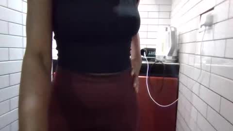 dora05191 online show from 09/09/25, 08:30