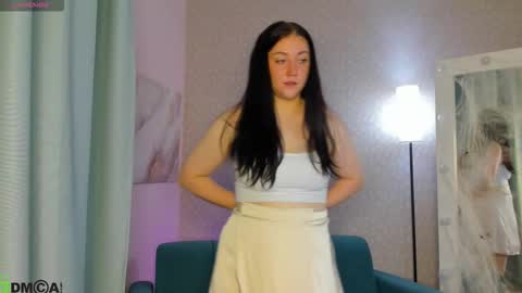 Dora EXOMI online show from 10/25/25, 01:13