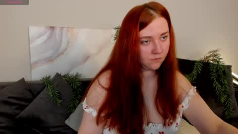 Snapshot of dora_exomi chatting on 04/27/26, 01:03 Dora EXOMI online show from 04/27/26, 01:03