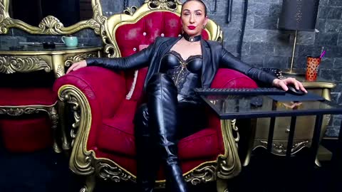 Snapshot of doramoore chatting on 01/28/25, 11:06 Dora Moore online show from 01/28/25, 11:06