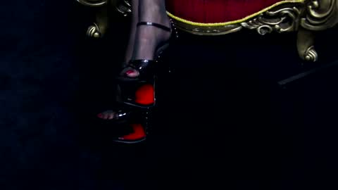 Snapshot of doramoore chatting on 01/29/25, 05:51 Dora Moore online show from 01/29/25, 05:51