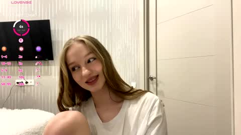 Anika online show from 05/14/26, 09:10