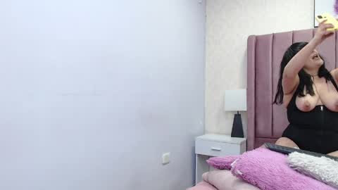 Snapshot of dorettaacreman chatting on 04/01/26, 12:17 Anny online show from 04/01/26, 12:17