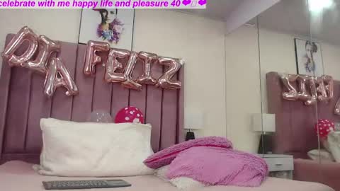 Snapshot of dorettaacreman chatting on 07/10/26, 02:08 Anny online show from 07/10/26, 02:08