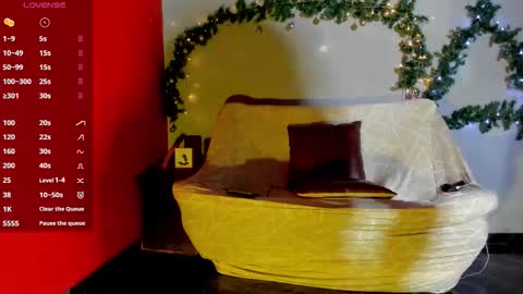 Nicolle online show from 12/15/25, 08:57