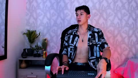 Snapshot of dorian_mystery chatting on 12/27/24, 09:50 dorian_mystery online show from 12/27/24, 09:50