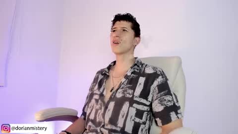 dorian_mystery online show from 04/04/26, 11:02