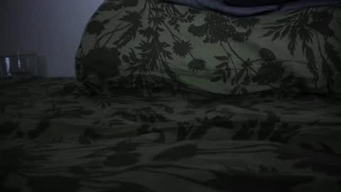 Snapshot of doriancretu95 chatting on 12/07/24, 12:35 menu below online show from 12/07/24, 12:35