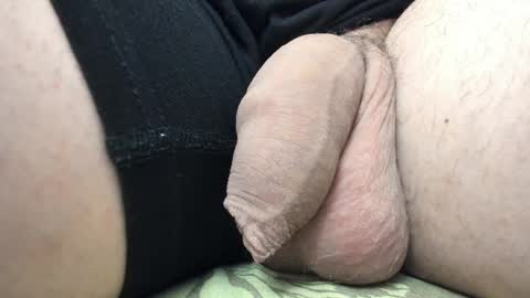 Snapshot of doriancretu95 chatting on 12/08/24, 02:41 menu below online show from 12/08/24, 02:41