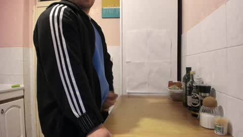 Snapshot of doriancretu95 chatting on 01/14/25, 07:59 menu below online show from 01/14/25, 07:59