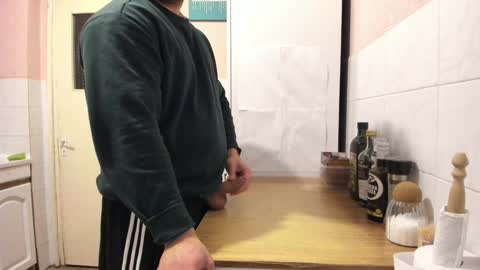 Snapshot of doriancretu95 chatting on 01/19/25, 07:47 menu below online show from 01/19/25, 07:47