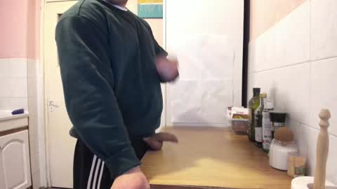 Snapshot of doriancretu95 chatting on 02/04/25, 11:05 menu below online show from 02/04/25, 11:05