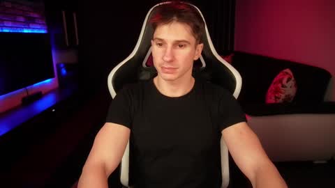 Snapshot of dorianreyes chatting on 12/29/24, 11:29 Dorian Reyes online show from 12/29/24, 11:29