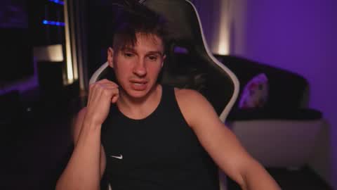 Dorian Reyes online show from 11/14/25, 01:26