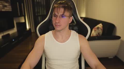 Dorian Reyes online show from 01/08/26, 01:08