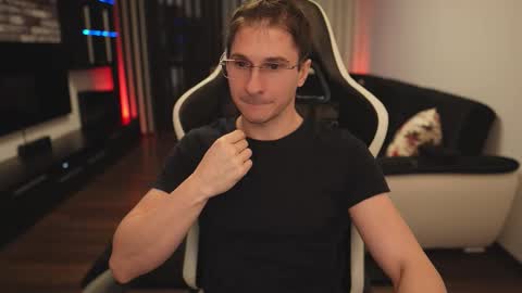 Dorian Reyes online show from 02/07/26, 12:47