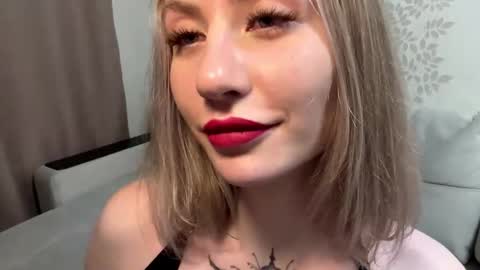 Dori online show from 12/13/25, 07:53