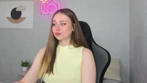 Vanessa online show from 05/01/26, 09:14