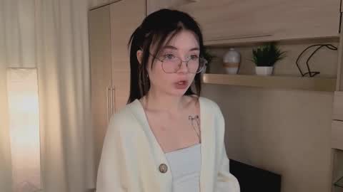 Maria online show from 11/19/25, 06:13